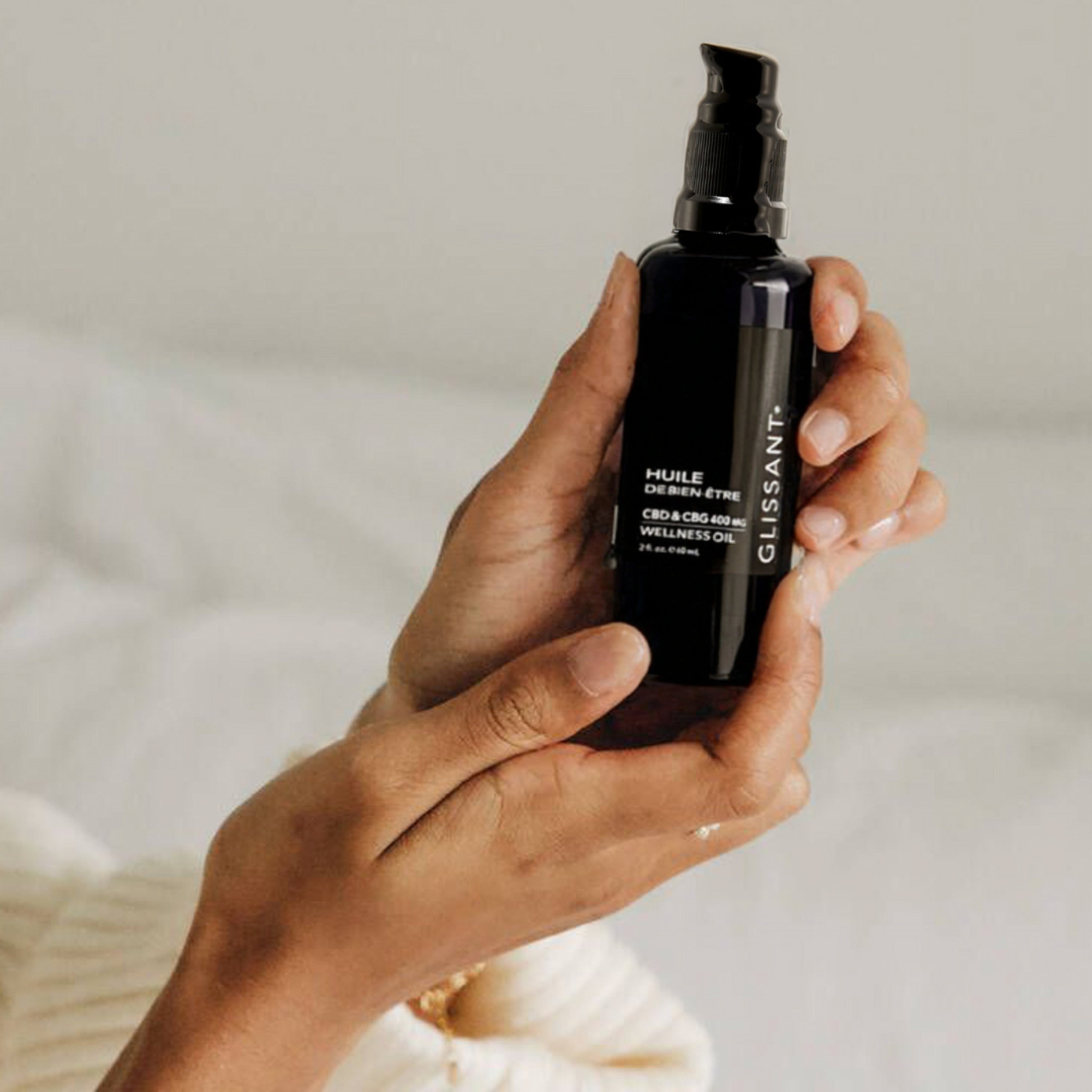 HUILE DE BIEN-ÊTRE CBD Massage Oil | Natural Wellness Oil – Glissant
